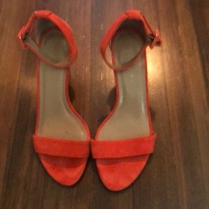 Burt orange heeled Suede Sandals!